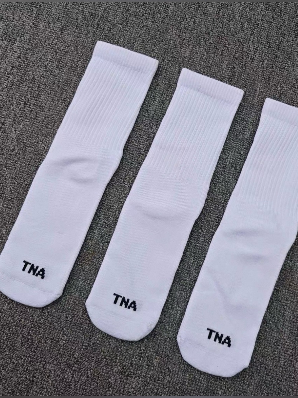 NWOT Aritiza TNA Best-Ever White Ankle Sock 3-Pack